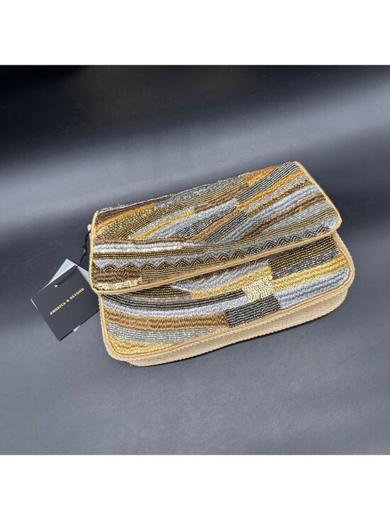 America & Beyond Handbags - Beaded Shoulder Bag Clutch Gold Silver Bold Glamorous America & Beyond NWT READ